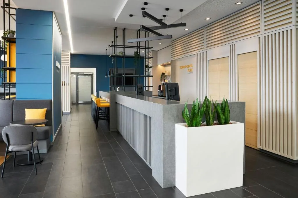 Four Points Flex by Sheraton Koblenz - Hotel de 3 estrellas en Koblenz, Koblenz - photo 1
