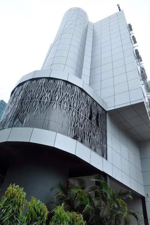 Indismart Hotel - 3-star hotel in Kolkata, Kolkata - photo 1