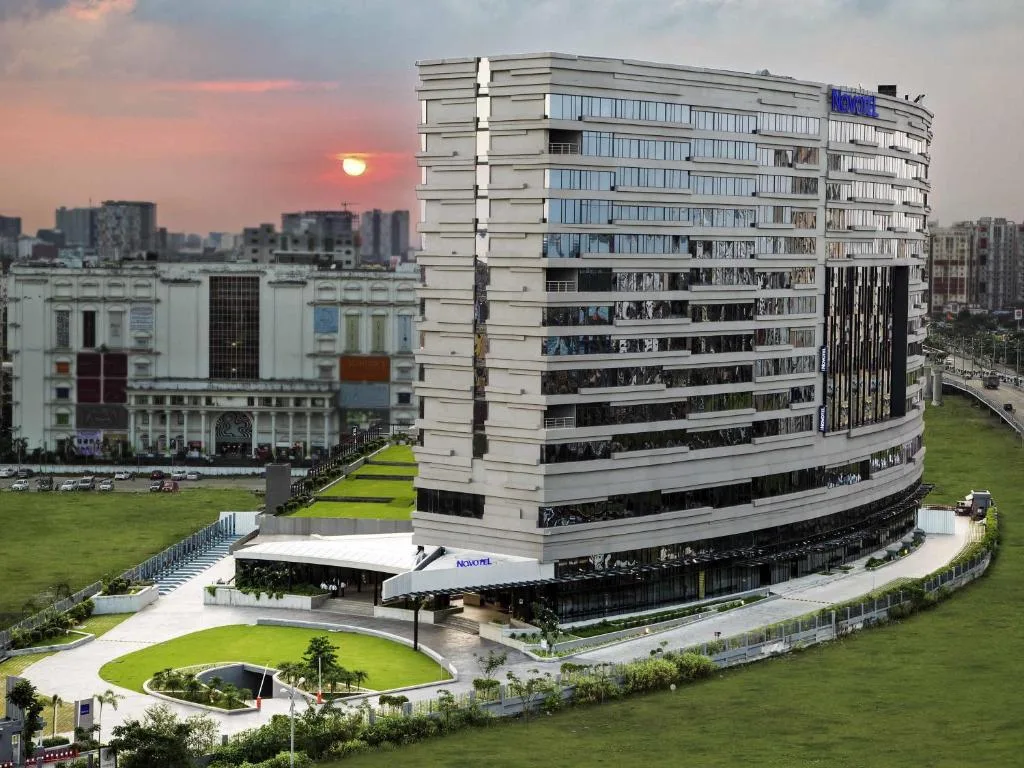 Novotel Kolkata Hotel and Residences - 5-star hotel in Kolkata, Kolkata - photo 1