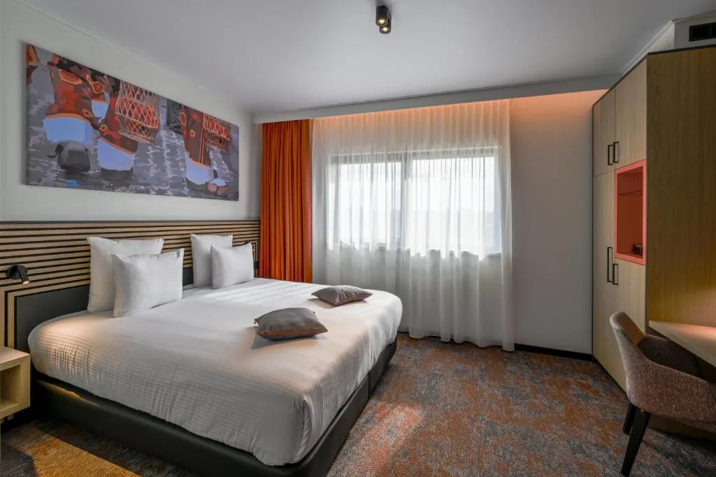 Orange Hotel La Louvière - Hôtel 3 étoiles, La Louvière, La Louvière - photo 1