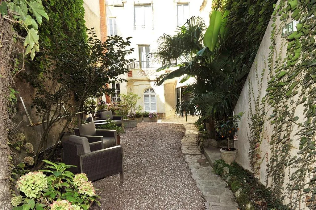 Hôtel Atlantic - 3-star hotel in La Rochelle, La Rochelle - photo 1