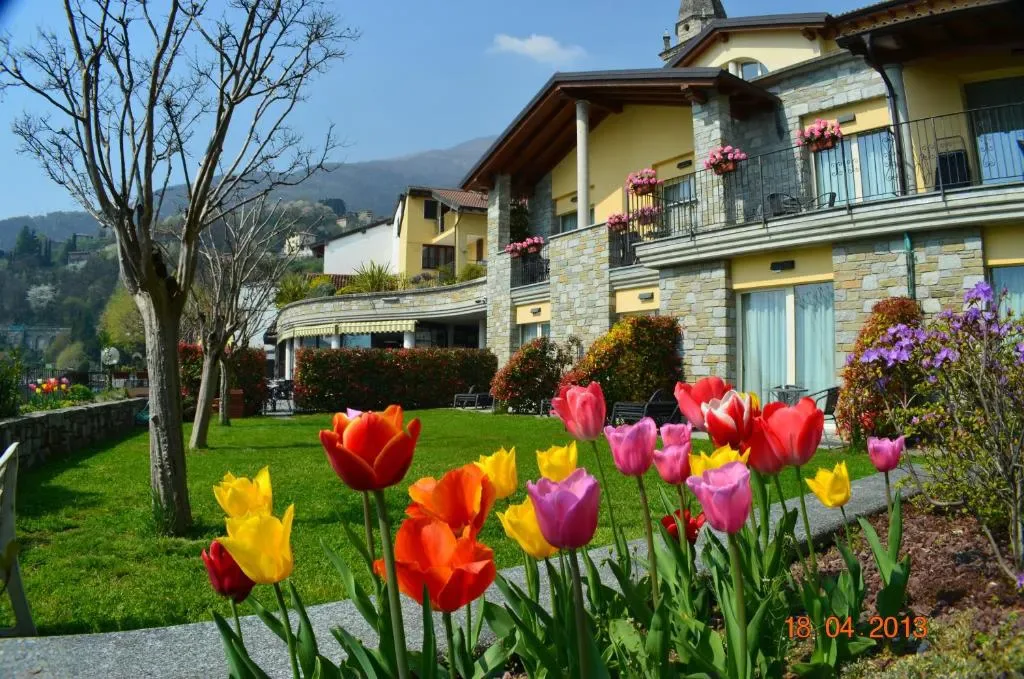 Hotel Lumin - Hotel de 3 estrellas en Cremia, Lake Como - photo 1
