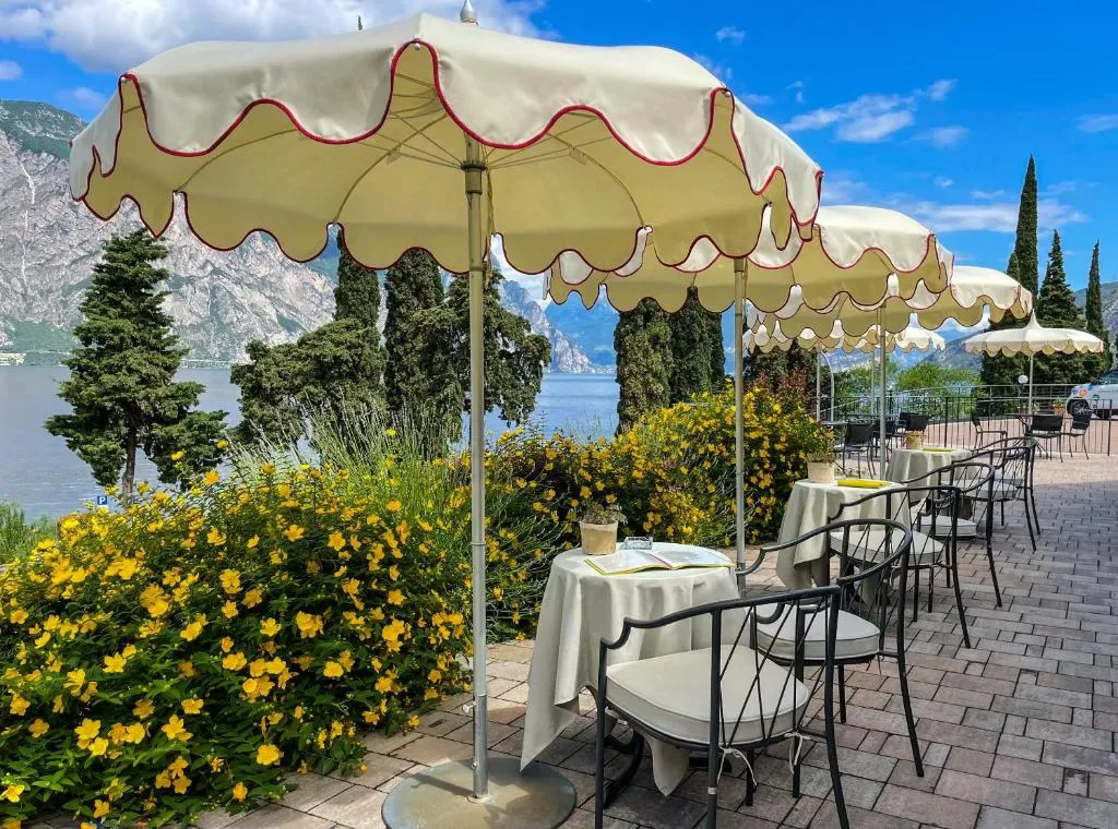 Hotel Oasi Beach - Hotel de 3 estrellas en Malcesine, Lake Garda - photo 1