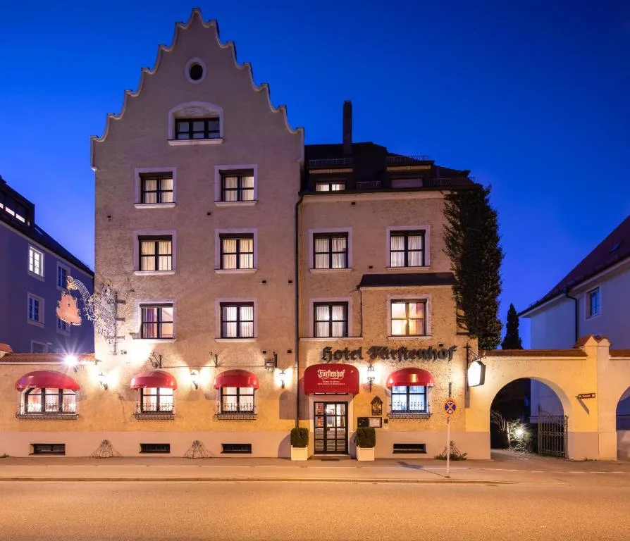 Simones Hotel Fürstenhof - Hôtel 3 étoiles, Landshut, Landshut - photo 1