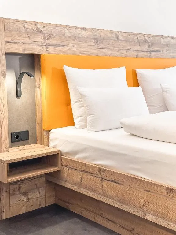 THE GOOD ONE Hotel Landshut - Hotel de null estrelas em Landshut, Landshut - photo 1