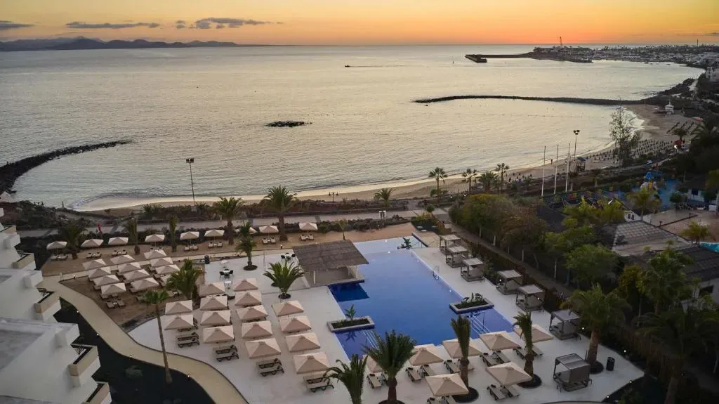 Dreams Lanzarote Playa Dorada Resort & Spa - Hotel de 5 estrelas em Playa Blanca, Lanzarote - photo 1