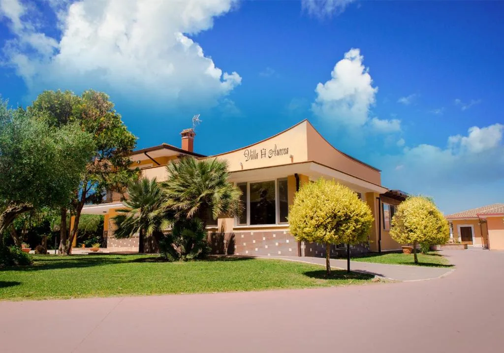 Hotel Villa Aurora - Hotel de 3 estrelas em Latina, Latina - photo 1