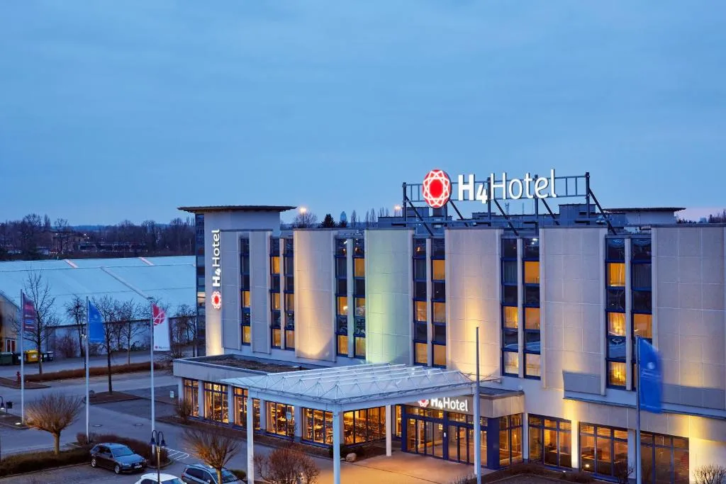 H4 Hotel Leipzig - 4-star hotel in Leipzig, Leipzig - photo 1