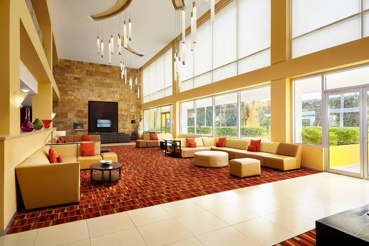 Courtyard by Marriott Leon at The Poliforum - Hôtel 3 étoiles, León de Los Aldama, León de Los Aldama - photo 1