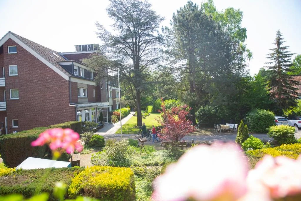 Hotel-Pension Haus Holtdirk - Hotel de 3 estrellas en Lippstadt, Lippstadt - photo 1