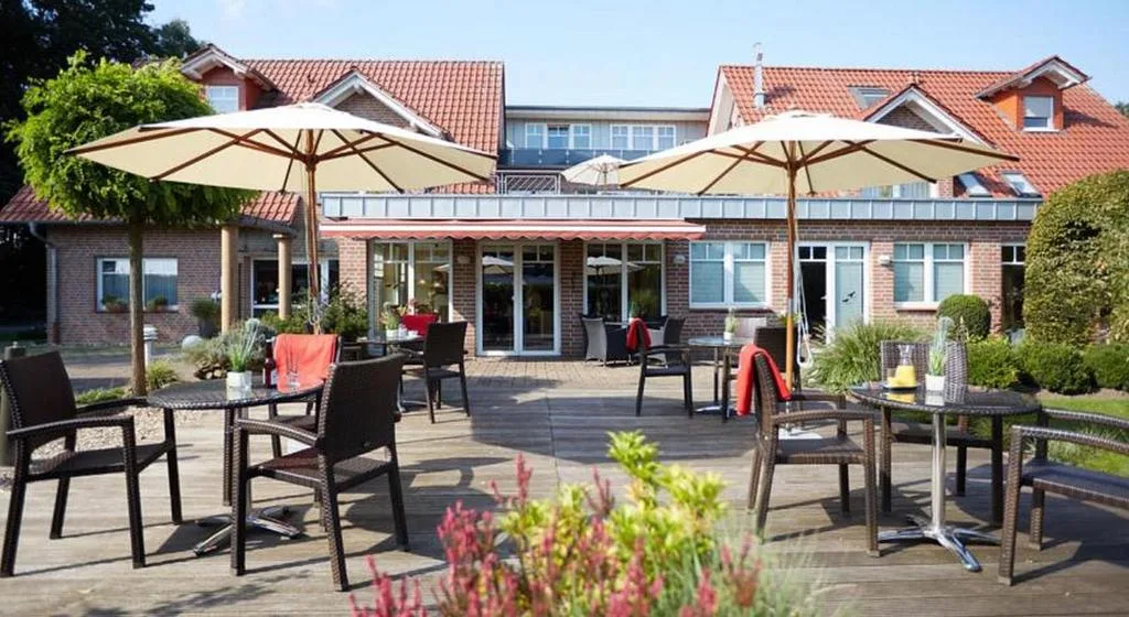 Hotel Waldblick Deppe - Hotel de 3 estrelas em Lippstadt, Lippstadt - photo 1