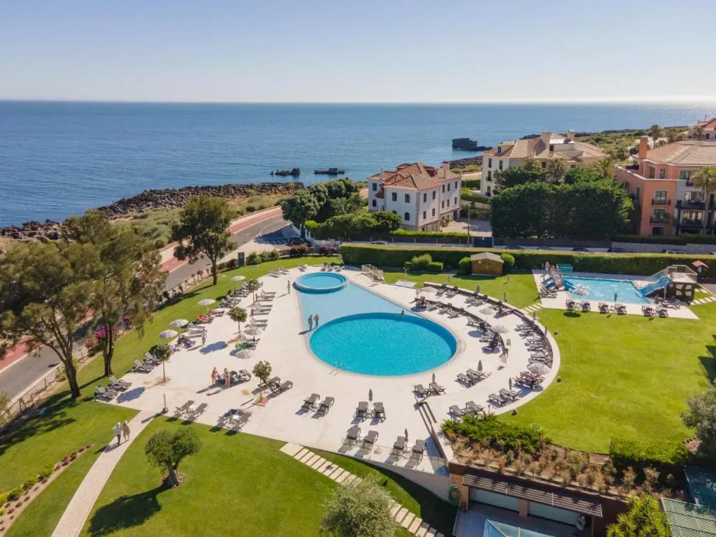 Vila Gale Cascais hotel exterior with garden setting