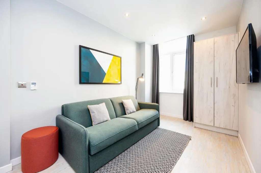 Staycity Aparthotels Liverpool Waterfront - 4-star hotel in Liverpool, Liverpool - photo 1