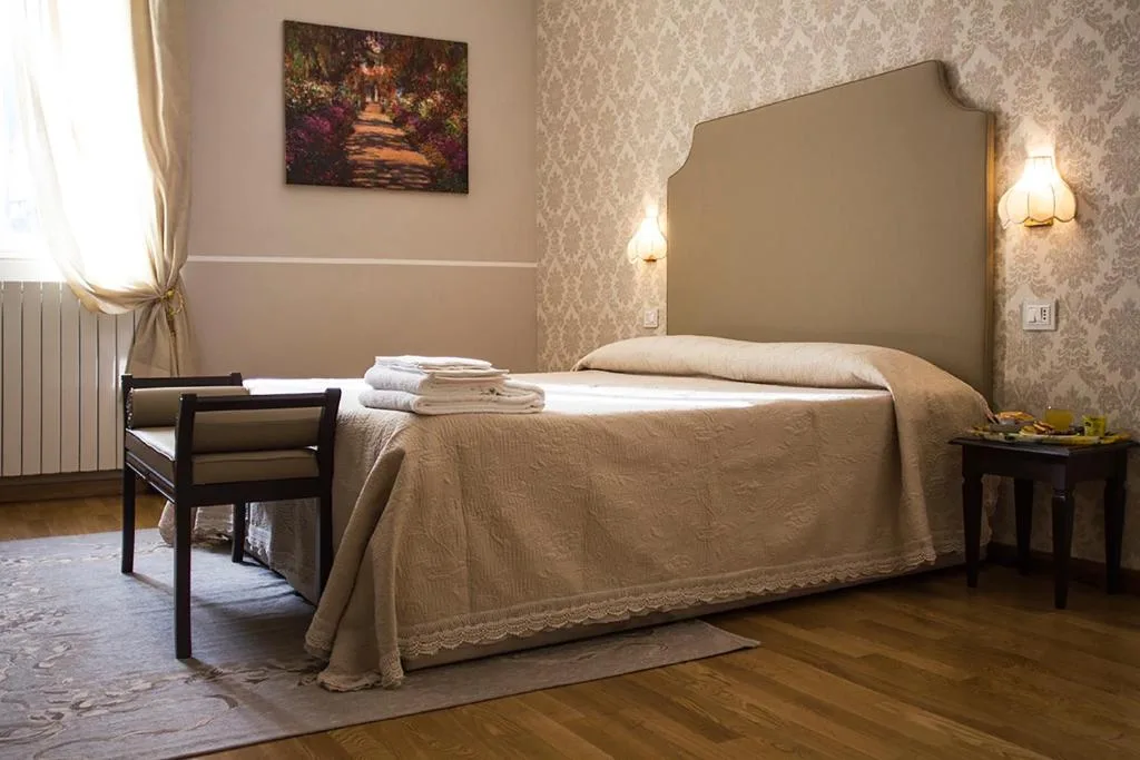 Hotel Navy - Hotel de 3 estrellas en Livorno, Livorno - photo 1