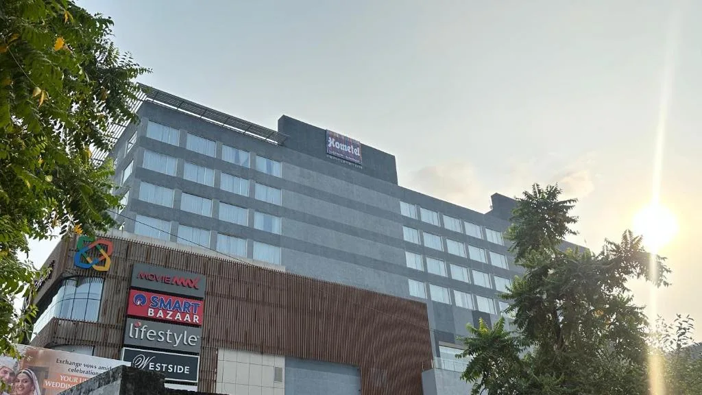 Hometel Lucknow - A Sarovar Hotel - 4-star hotel in Lucknow, Lucknow - photo 1