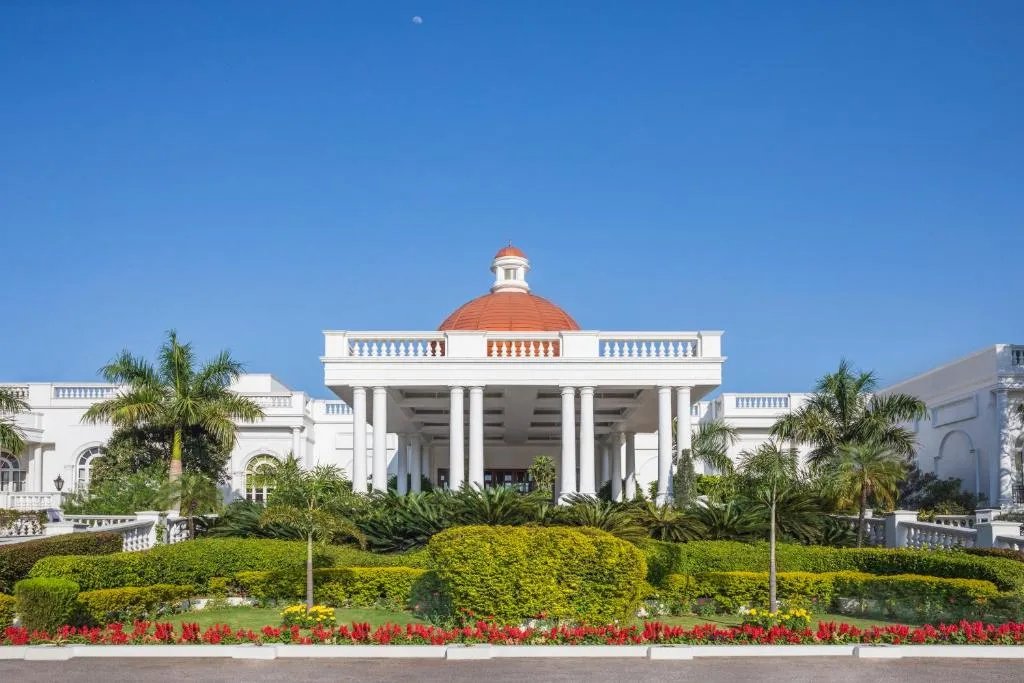 Taj Mahal Lucknow - 5-star hotel in Lucknow, Lucknow - photo 1