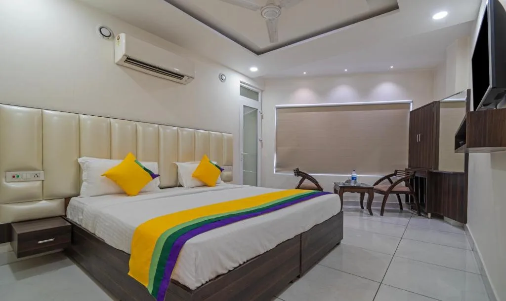 Itsy Hotels P Grand - Hotel de 3 estrellas en Ludhiana, Ludhiana - photo 1