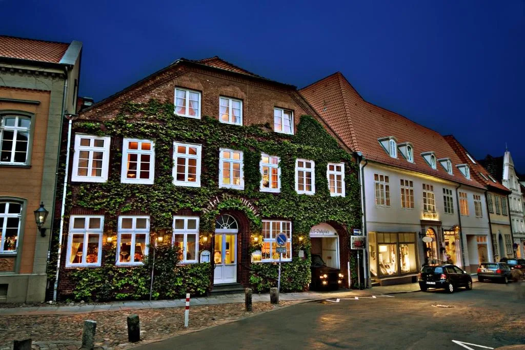 Hotel Bremer Hof - null-star hotel in Lüneburg, Lüneburg - photo 1