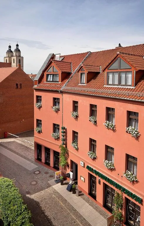 Hotel-Pension Am Schwanenteich - Hotel de 3 estrelas em Lutherstadt Wittenberg, Lutherstadt Wittenberg - photo 1