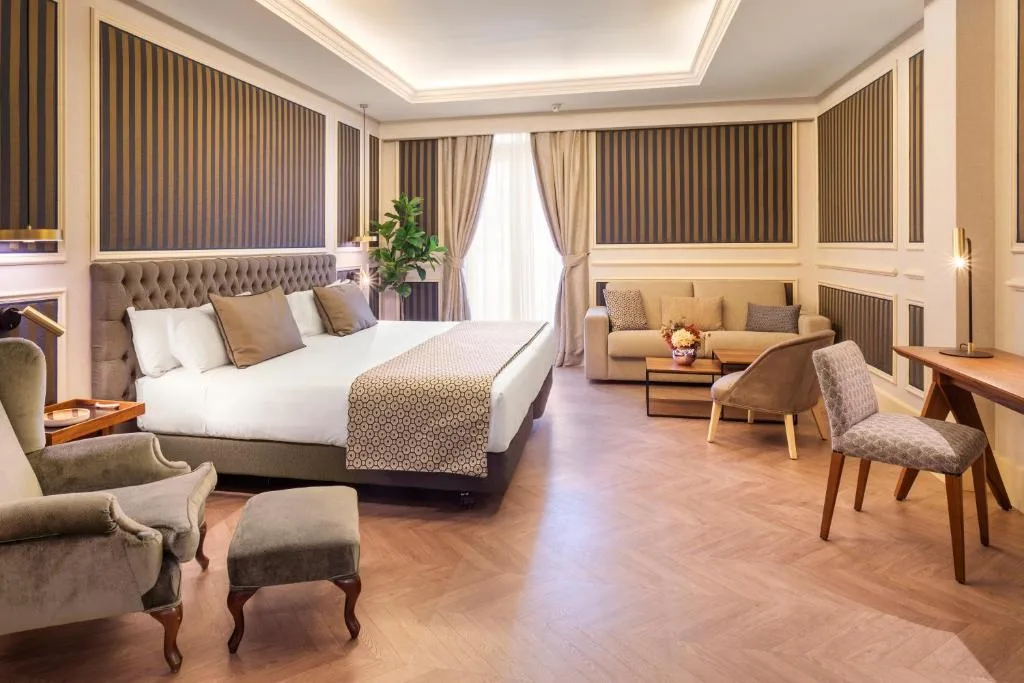 Catalonia Las Cortes - 4-star hotel in Madrid, Madrid - photo 1