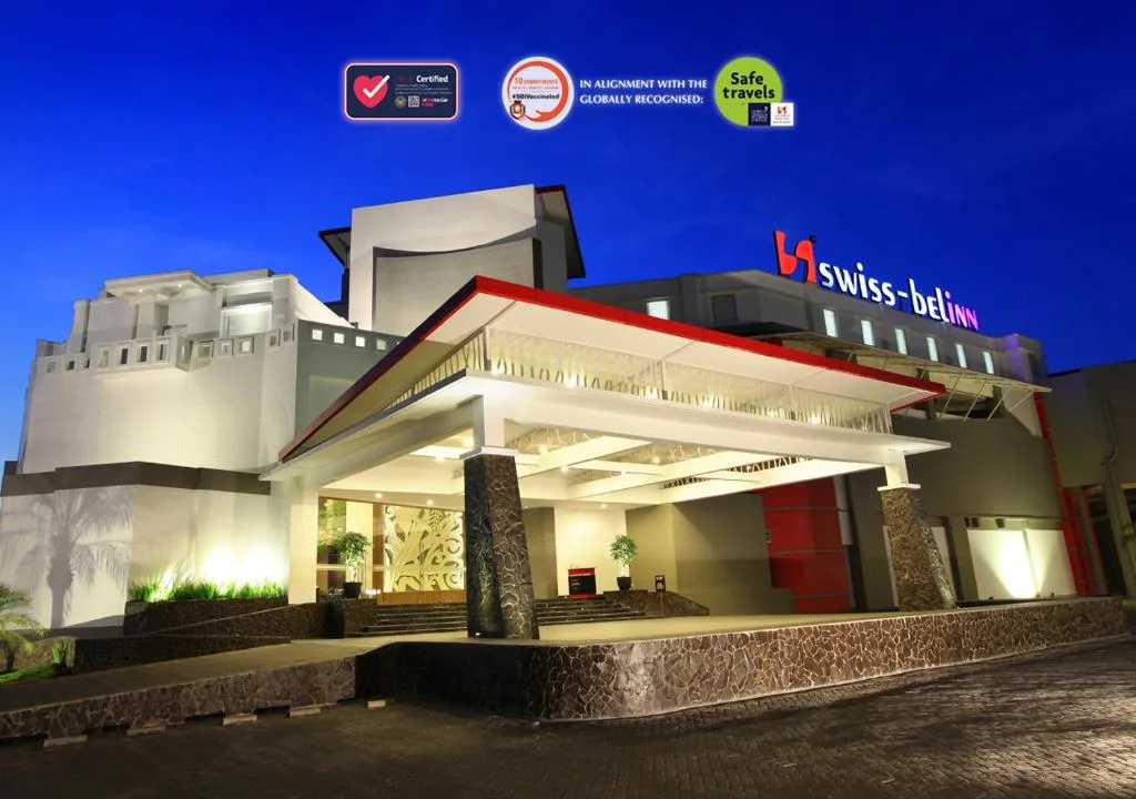 Swiss-Belinn Panakkukang - Hotel de 4 estrellas en Makassar, Makassar - photo 1