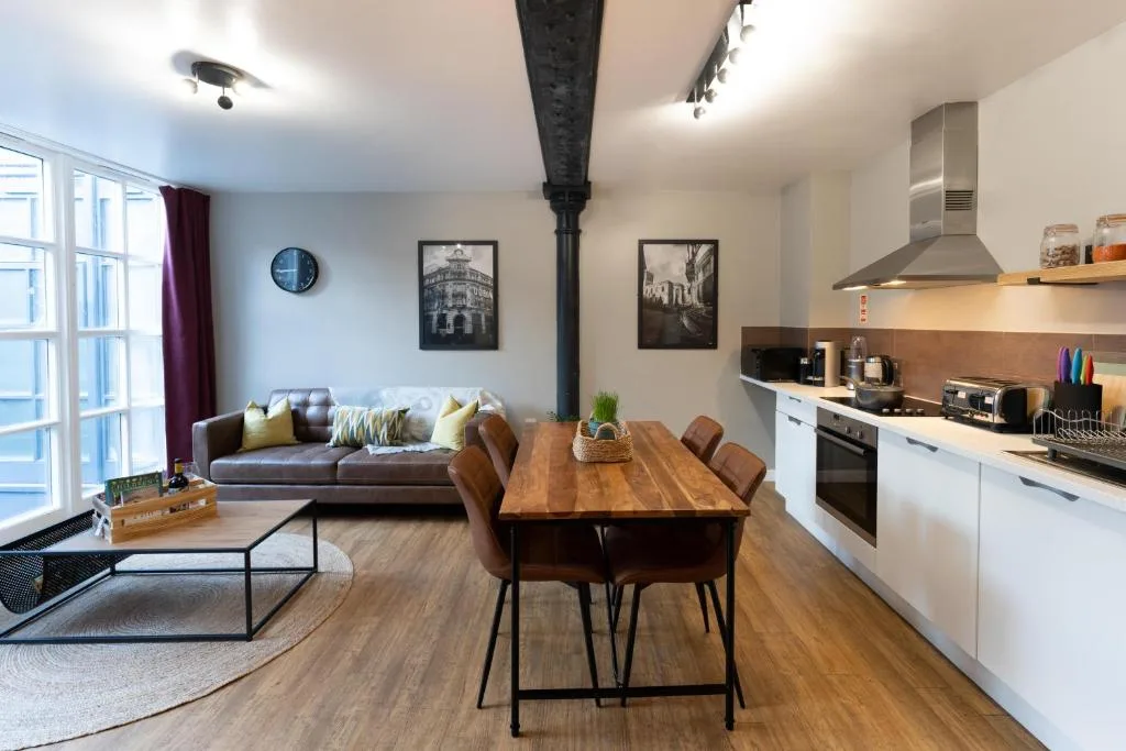 High Street Town House - 4-star hotel in Manchester, Manchester - photo 1