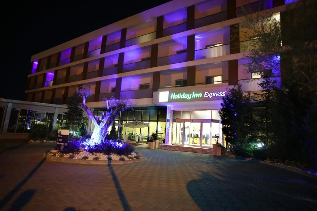 Holiday Inn Express Manisa-West by IHG - 4-star hotel in Manisa, Manisa - photo 1