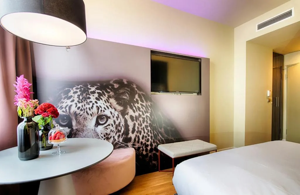 NYX Hotel Mannheim by Leonardo Hotels - 4-star hotel in Mannheim, Mannheim - photo 1
