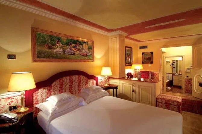 Petit Palais Hotel De Charme - Hotel de 4 estrelas em Milan, Milan - photo 1