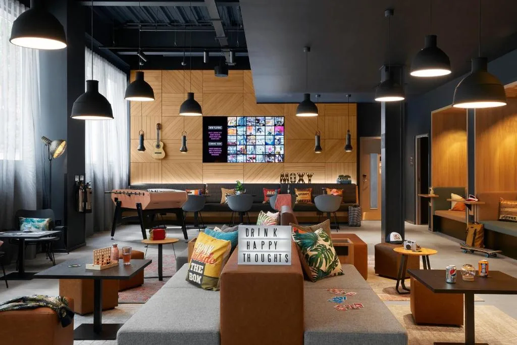 Moxy Milton Keynes - 4-star hotel in Milton Keynes, Milton Keynes - photo 1