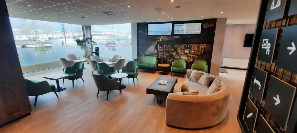 B&B HOTEL Mons Gare - 3-star hotel in Mons, Mons - photo 1