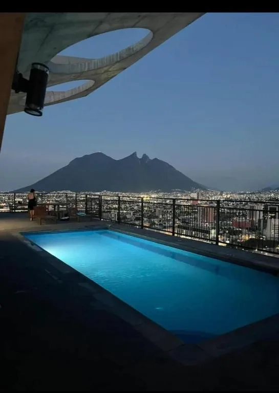 Suite céntrica con Piscina, Gym y Cowork - null-star hotel in Monterrey, Monterrey - photo 1