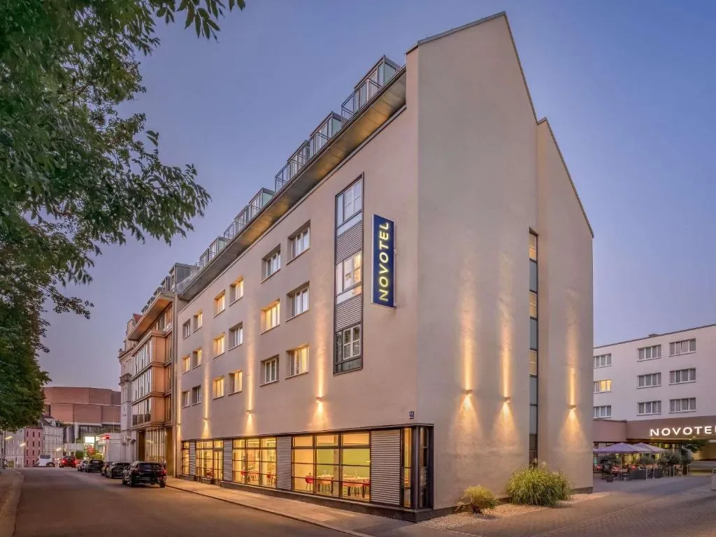 Novotel München City - 4-star hotel in Au-Haidhausen, Munich - photo 1