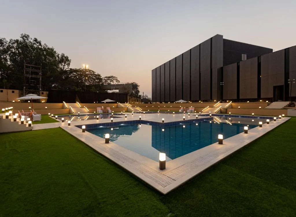 Assembly By The Democracy - Hotel de 4 estrellas en Nashik, Nashik - photo 1