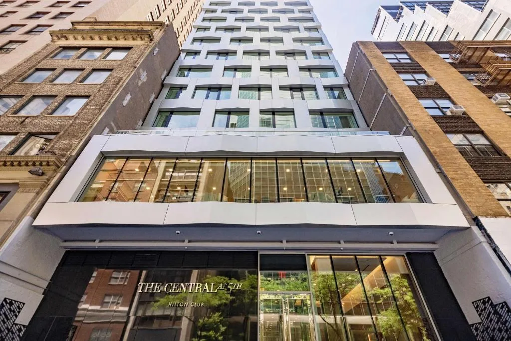 Hilton Club The Central at 5th New York - Hotel de 3 estrelas em New York City, New York City - photo 1