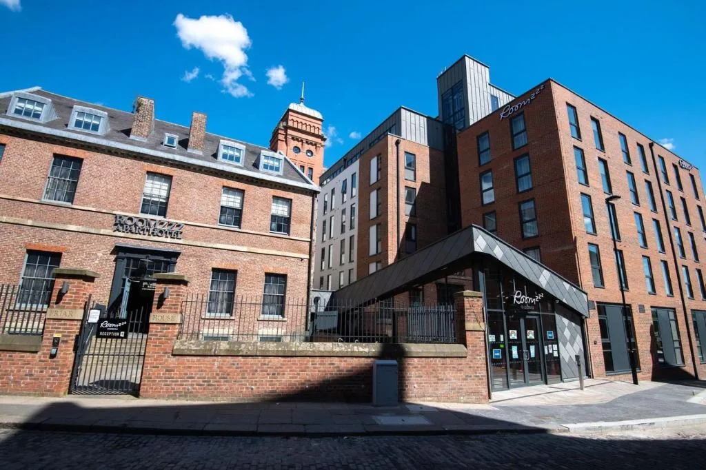 Roomzzz Newcastle City - Hotel de 4 estrellas en Newcastle upon Tyne, Newcastle upon Tyne - photo 1