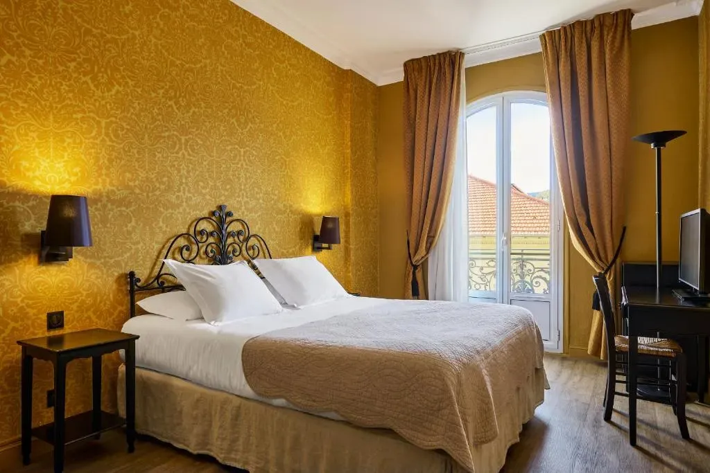 Hotel Le Grimaldi by Happyculture - 4-star hotel in 15 rue Grimaldi, Nice - photo 1