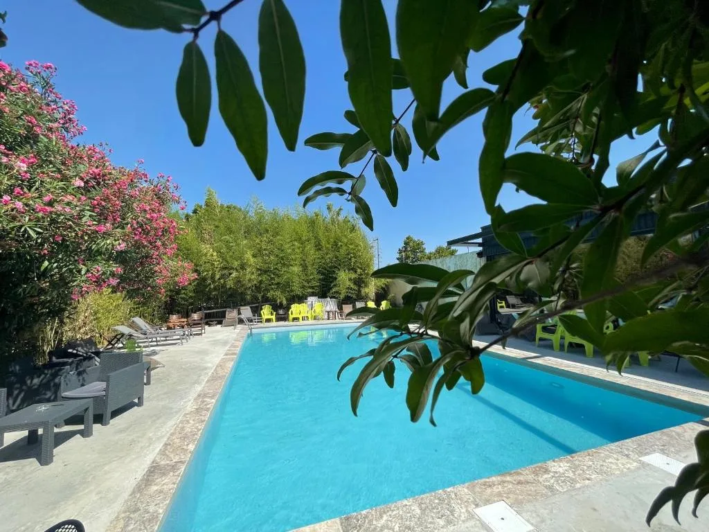 Logis Hotel NIMOTEL - 3-star hotel in Nîmes, Nîmes - photo 1