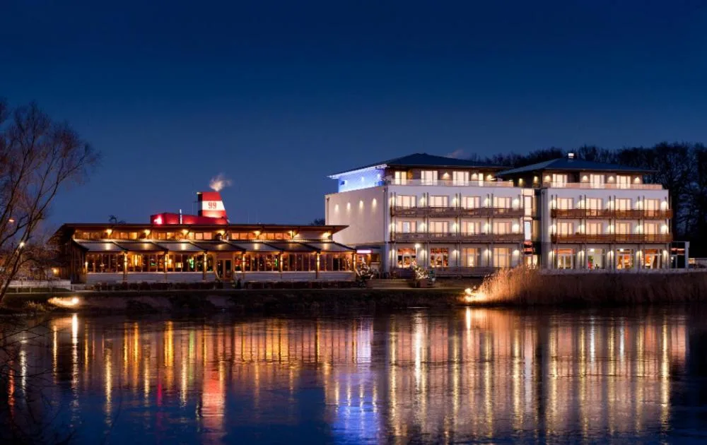 Riverside Hotel - Hotel de 4 estrelas em Nordhorn, Nordhorn - photo 1