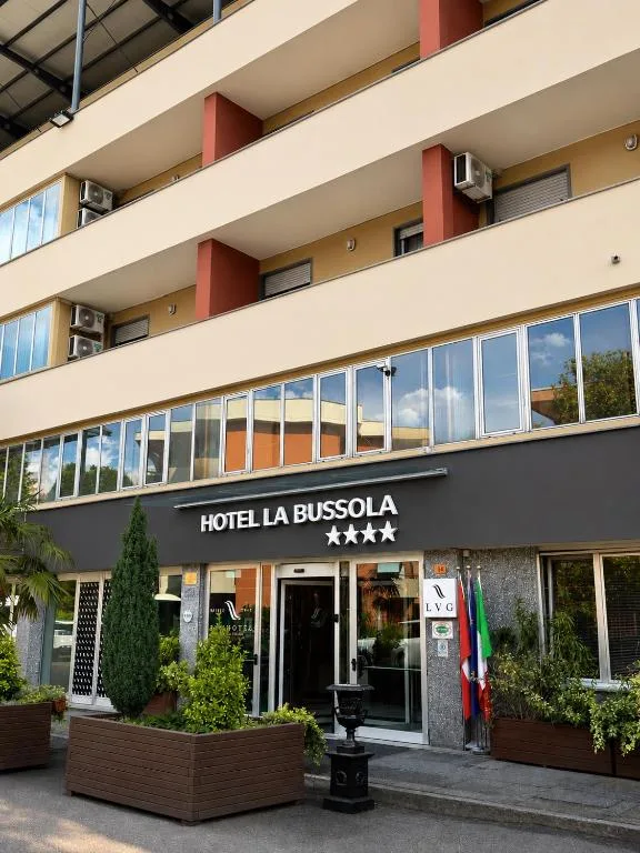 LVG Hotel Collection - La Bussola - 4-star hotel in Novara, Novara - photo 1