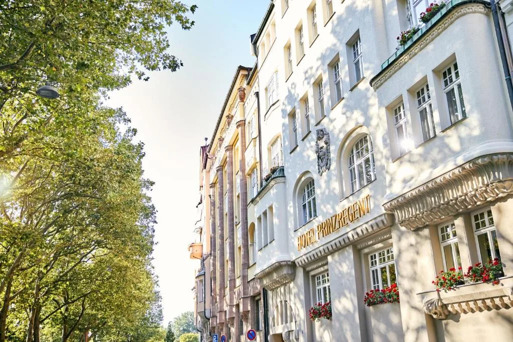 Hotel Prinzregent - Hotel de 3 estrellas en Nürnberg, Nürnberg - photo 1
