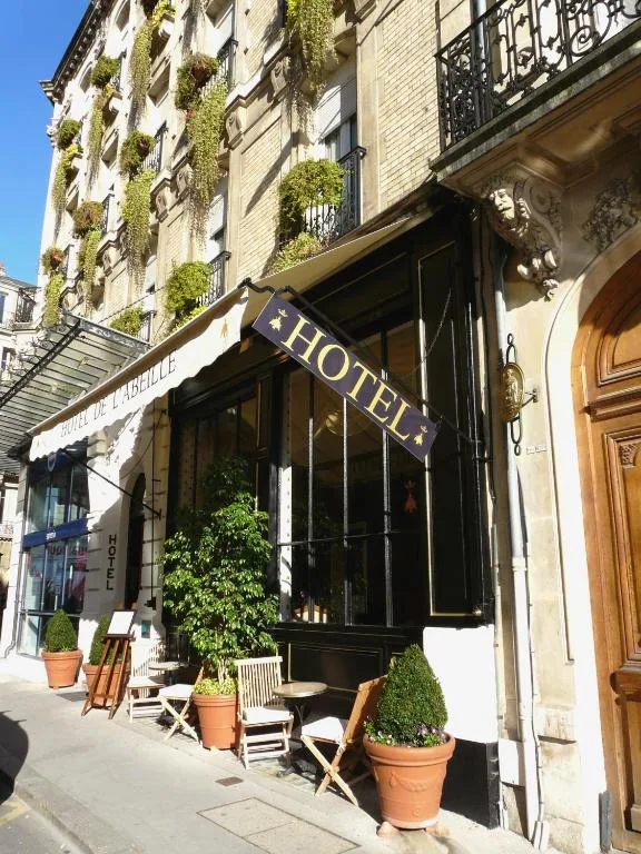 Hôtel de l'Abeille - Hotel de 3 estrellas en Orléans, Orléans - photo 1