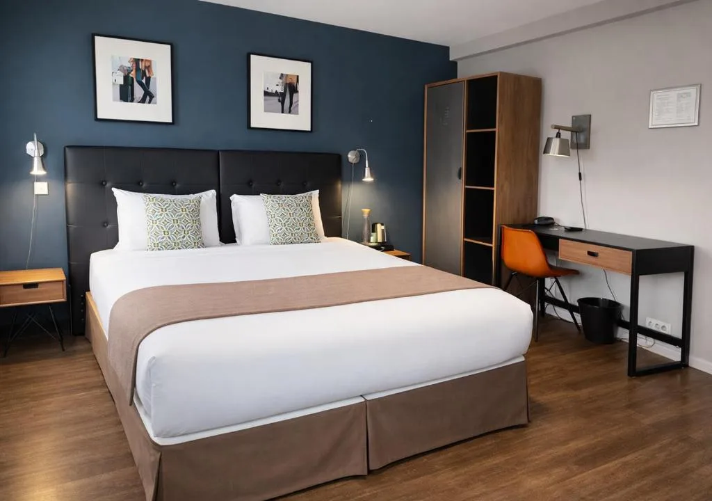 Urban Style Hôtel des Cèdres - Hotel de 3 estrelas em Orléans, Orléans - photo 1