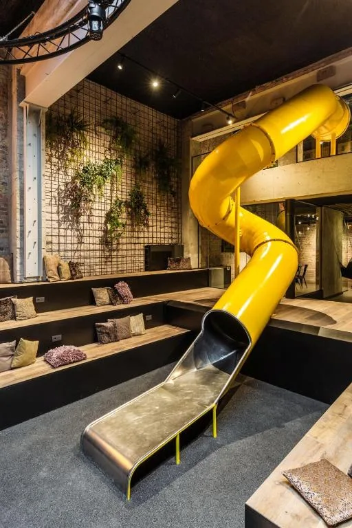 Upstairs Hotel - 3-star hotel in Ostend, Ostend - photo 1
