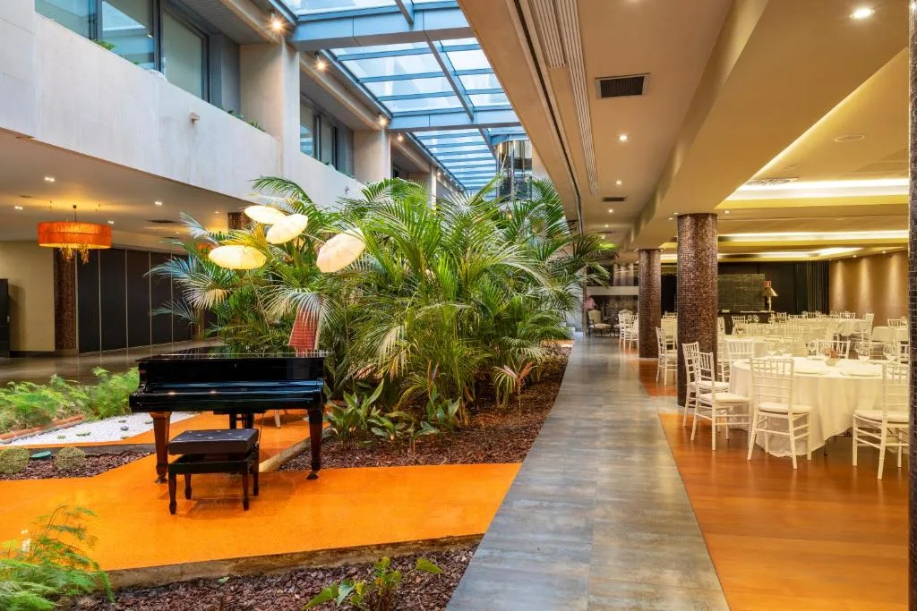 Iberik Santo Domingo Plaza Hotel - Hotel de 4 estrelas em Oviedo, Oviedo - photo 1