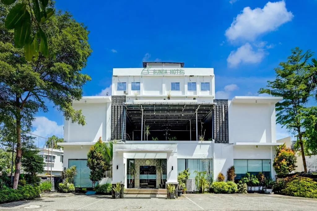 Townhouse Oak Padang near RTH Imam Bonjol - 3-star hotel in Padang, Padang - photo 1