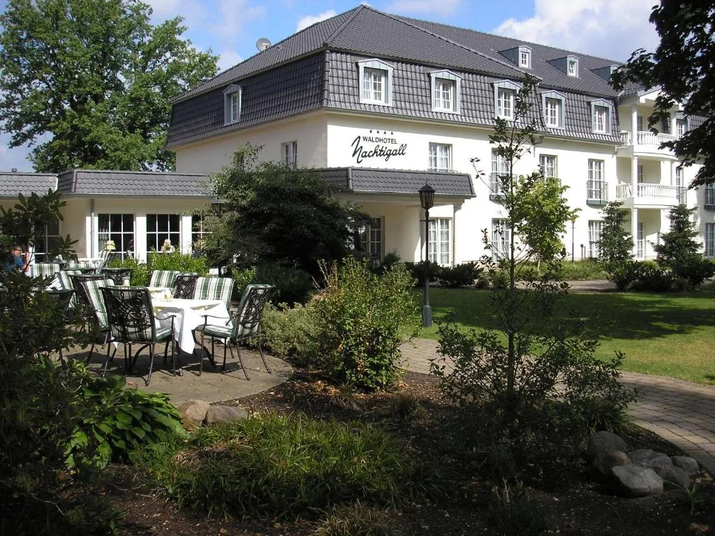 Waldhotel Nachtigall - Hôtel 4 étoiles, Paderborn, Paderborn - photo 1