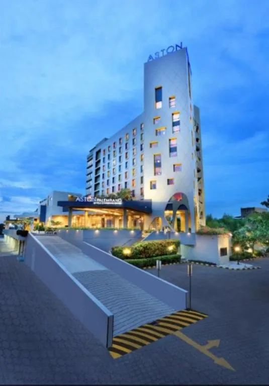 Aston Palembang Hotel & Conference Centre - 4-star hotel in Palembang, Palembang - photo 1