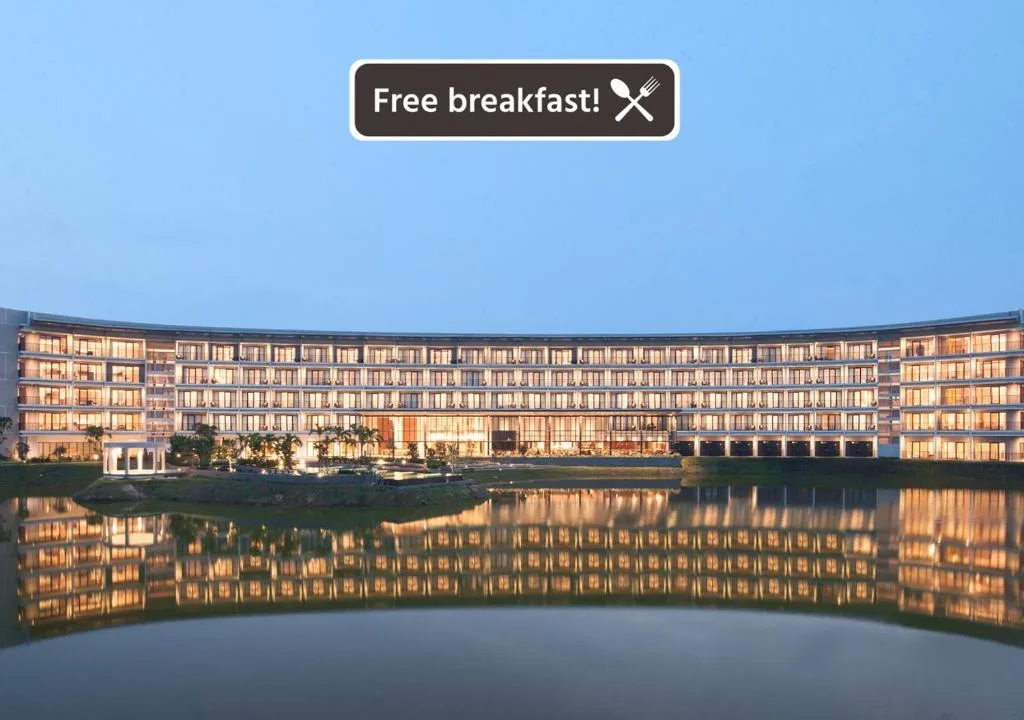 Hotel Santika Premiere Bandara Palembang - 4-star hotel in Palembang, Palembang - photo 1