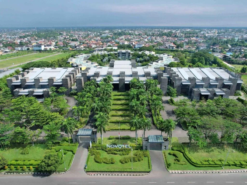 Novotel Palembang - Hotel de 4 estrellas en Palembang, Palembang - photo 1